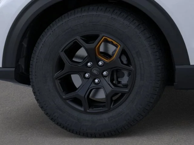 New 2026 Space White Metallic Ford Tremor image 19