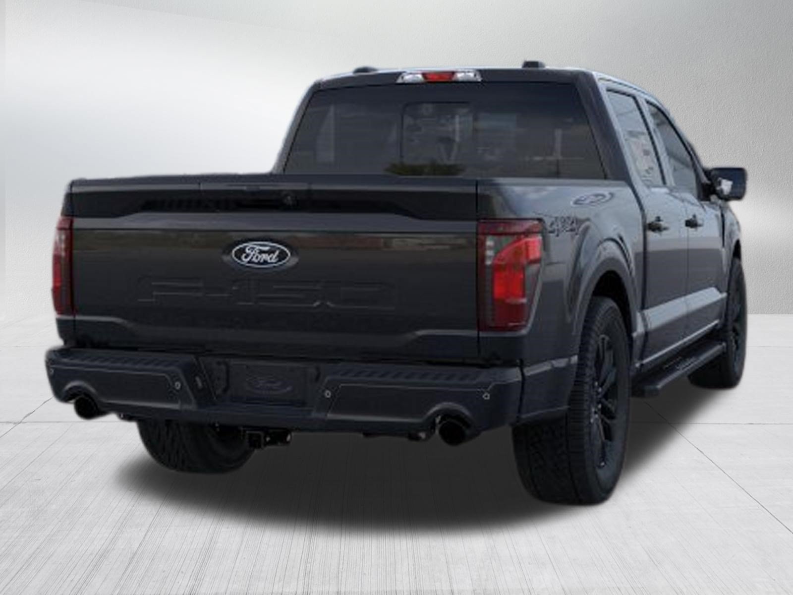 New 2026 Agate Black Metallic Ford XLT image 8