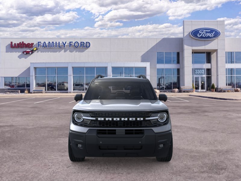 New 2025 Carbonized Gray Metallic Ford Outer Banks image 37