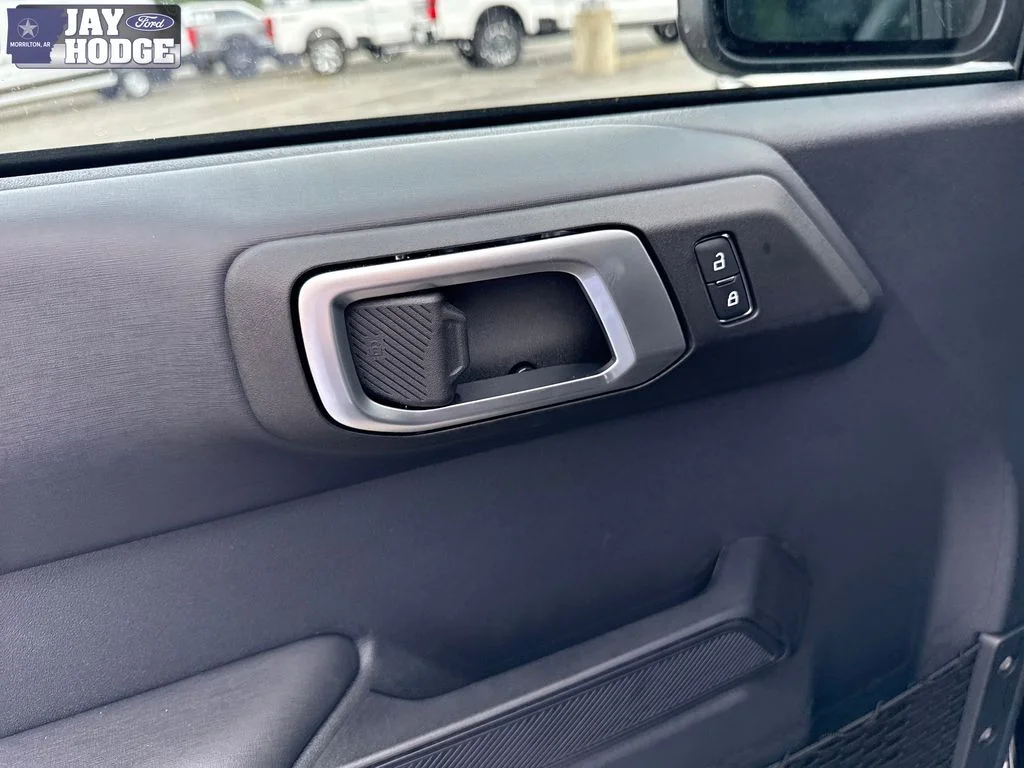 New 2026 Shadow Black Ford Outer Banks® image 23