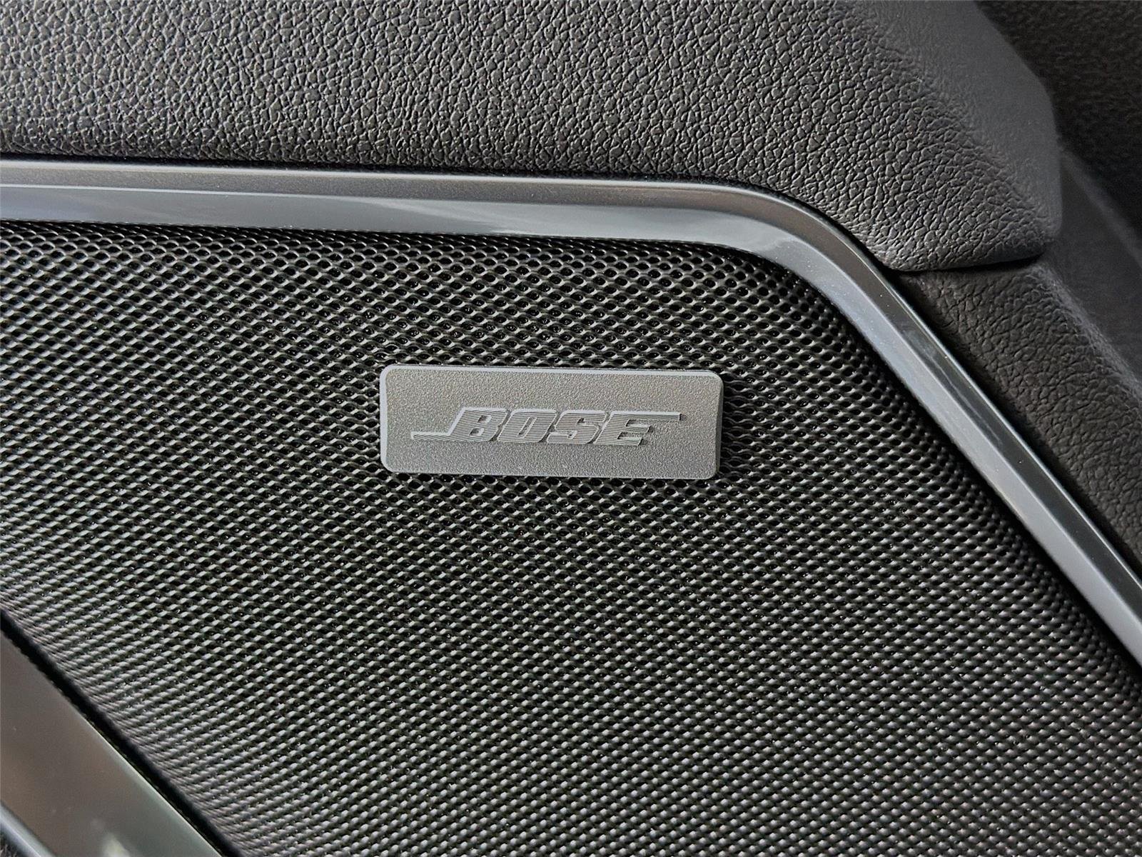 New 2026 Glacier White Tricoat GMC SLT image 21