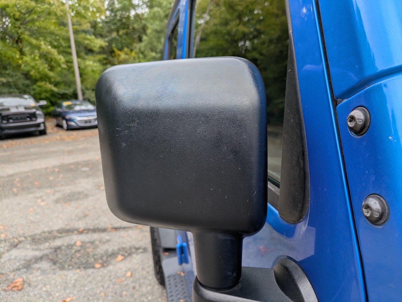 Used 2015 Hydro Blue Pearl Coat Jeep Sport image 12