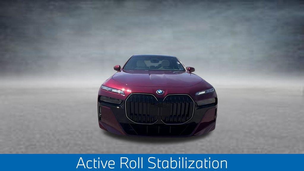 New 2026 Aventurin Red Metallic BMW 750e xDrive image 14