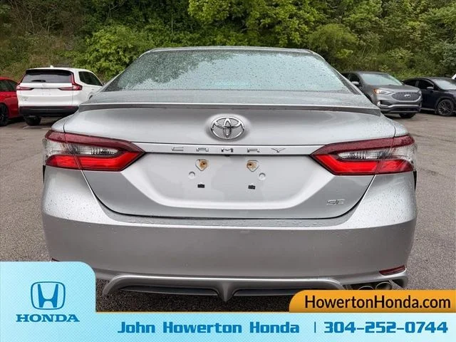 Used 2024 Gray Toyota SE image 5