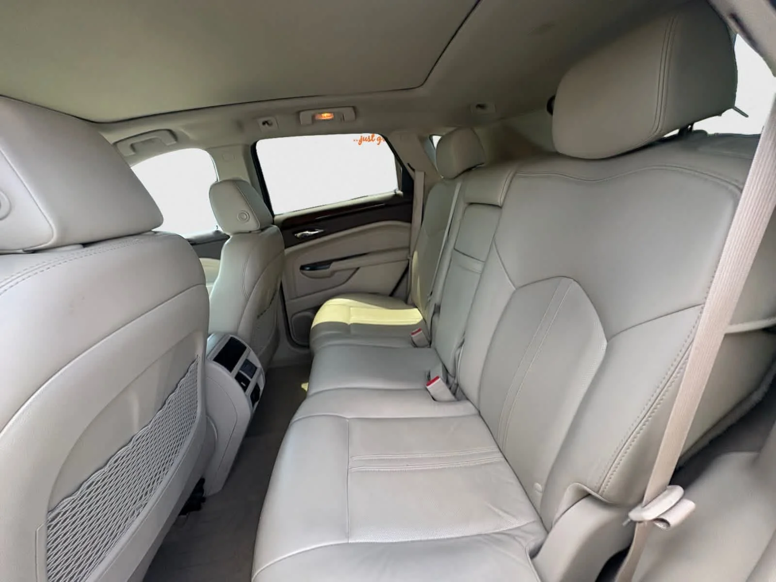 Used 2015 Silver Coast Metallic Cadillac Luxury Collection image 18