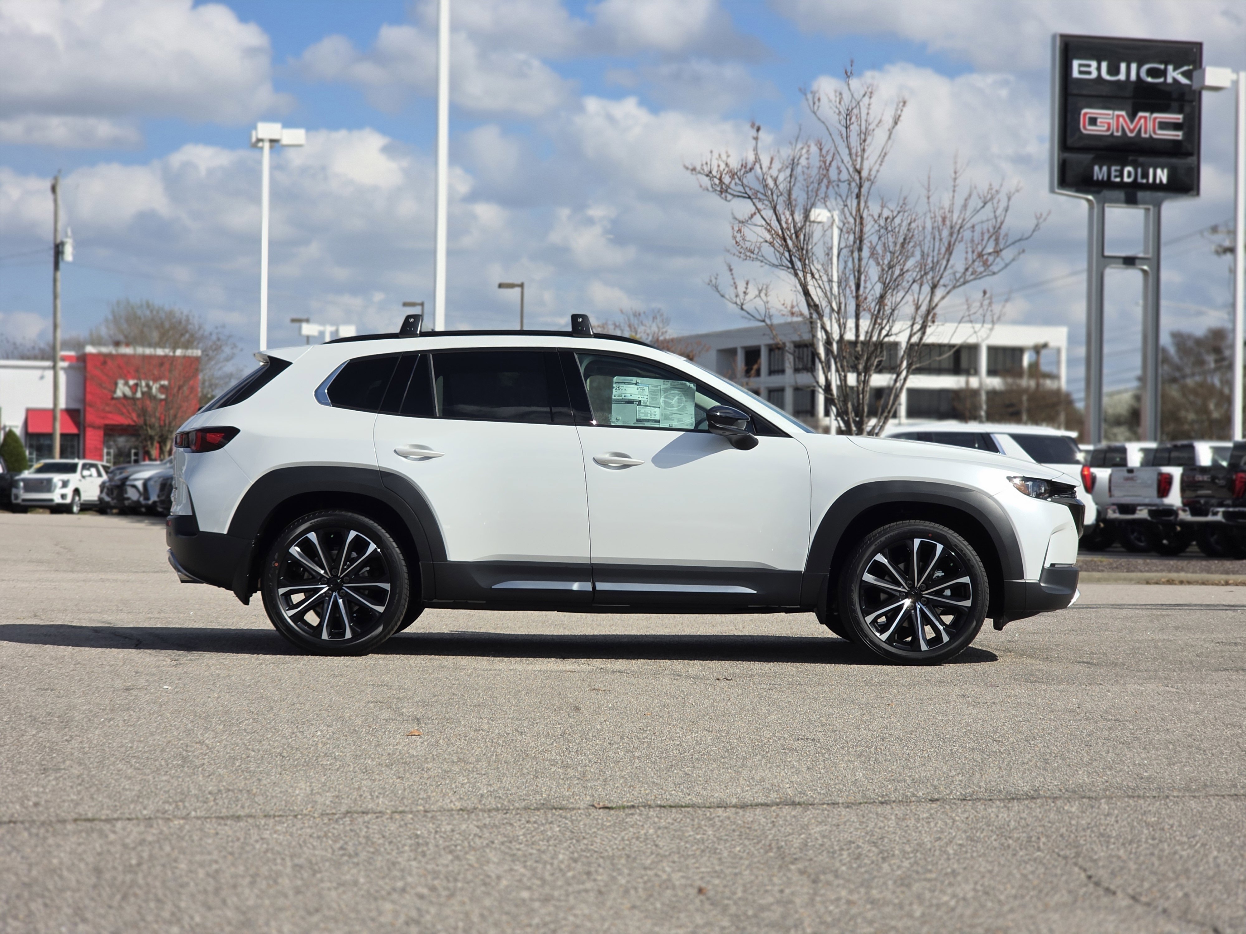 2026 Mazda CX-50 Premium Plus - Photo 7