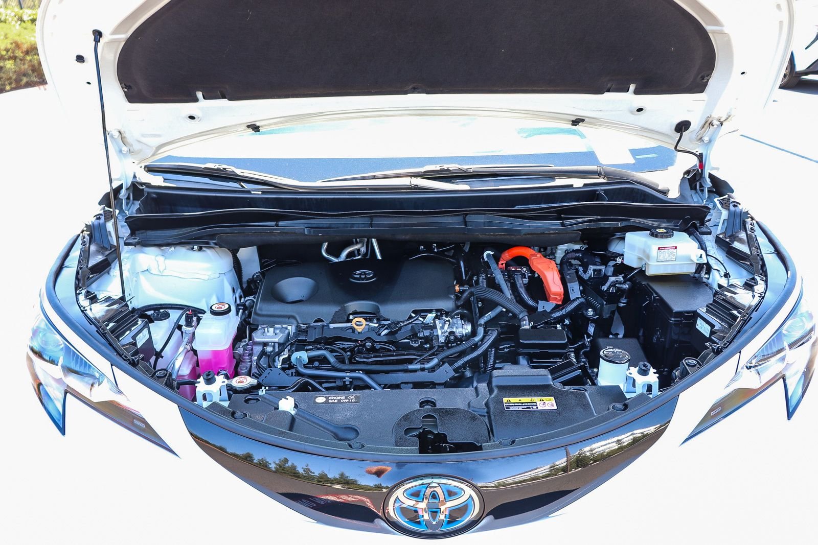 Certified Used 2024 Pearl Toyota Platinum image 35