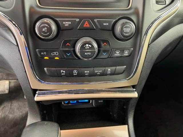 Used 2016 Red Jeep Laredo image 24