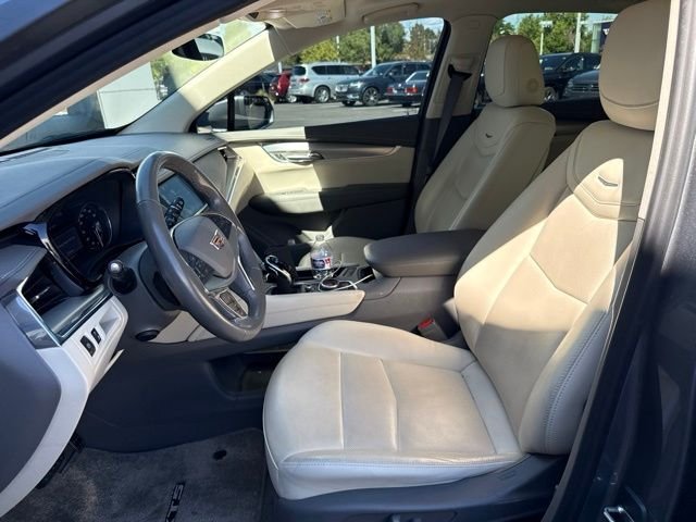 Used 2020 Gray Cadillac Premium Luxury image 10