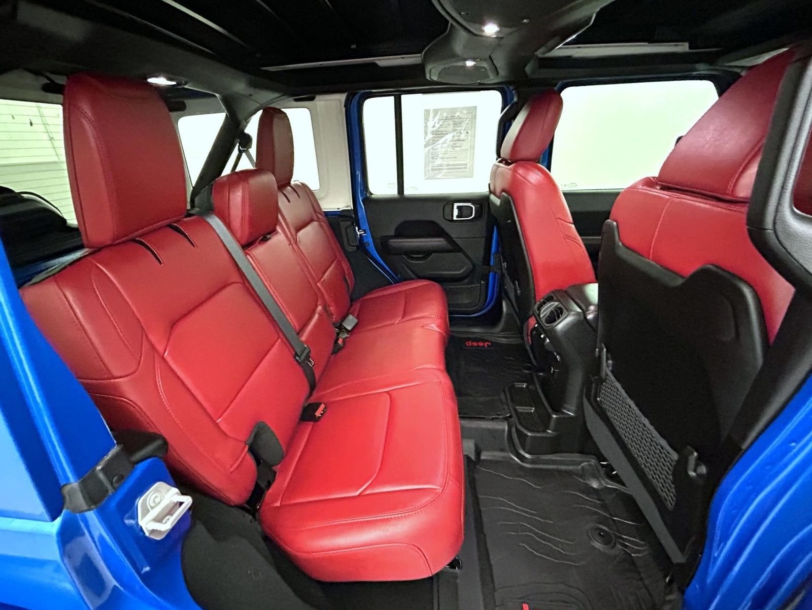 2024 Jeep Wrangler 4-Door Rubicon 392 - Photo 18