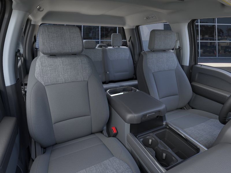 New 2026 Carbonized Gray Metallic Ford XLT image 10