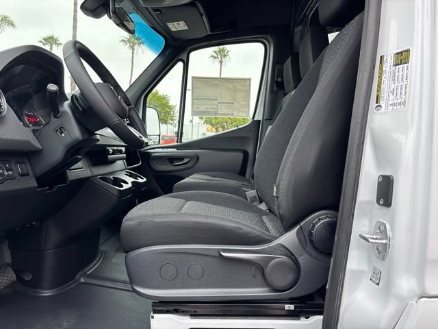 New 2026 Arctic White Mercedes-Benz  image 36