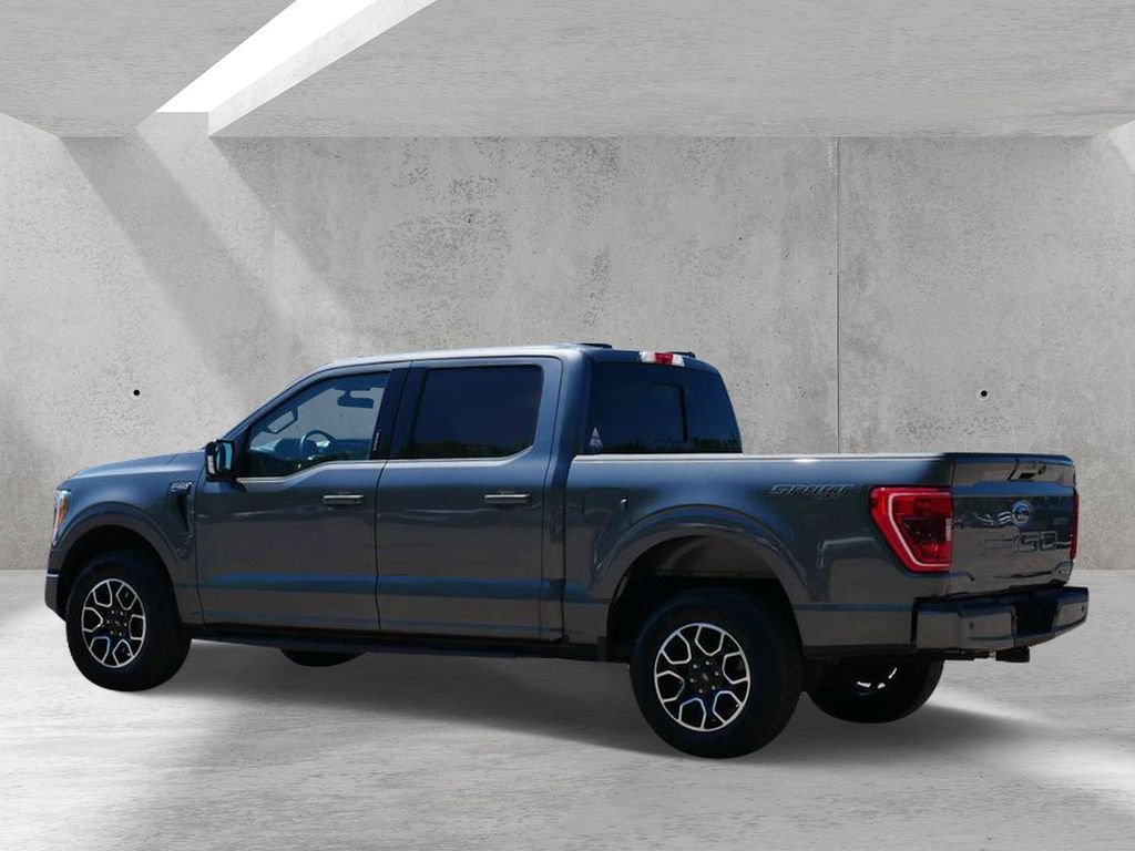 Certified Used 2022 Gray Ford XLT image 4