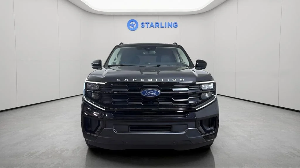 Used 2025  Ford Active image 15