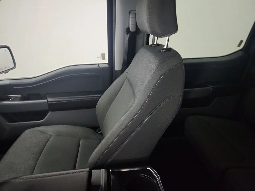Used 2024 Black Ford XLT image 11