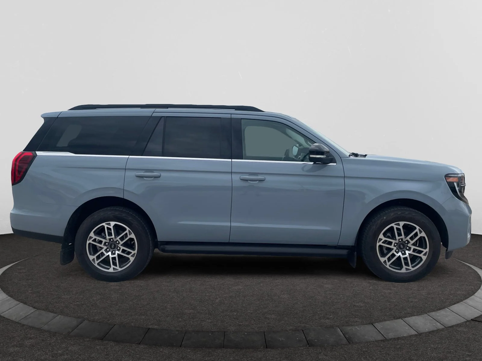 New 2026 Glacier Grey Metallic Tri-Coat Ford Active image 6