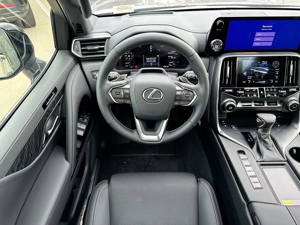 2026 Lexus LX 600 Premium - Photo 11