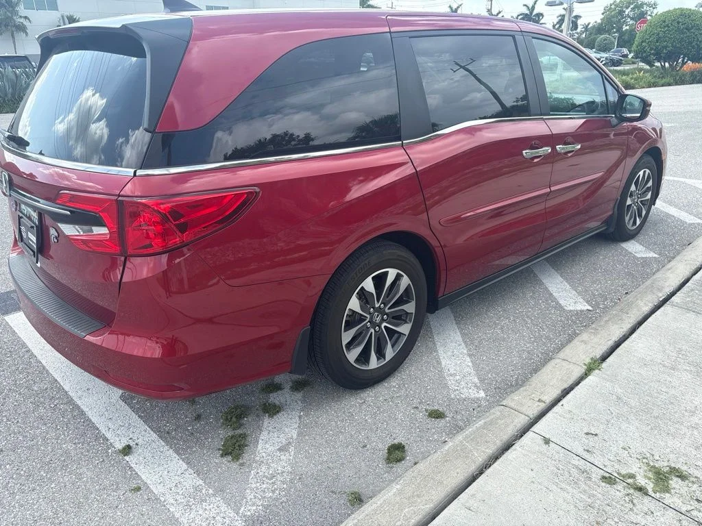 Certified Used 2023 Radiant Red Metallic II Honda EX-L image 5