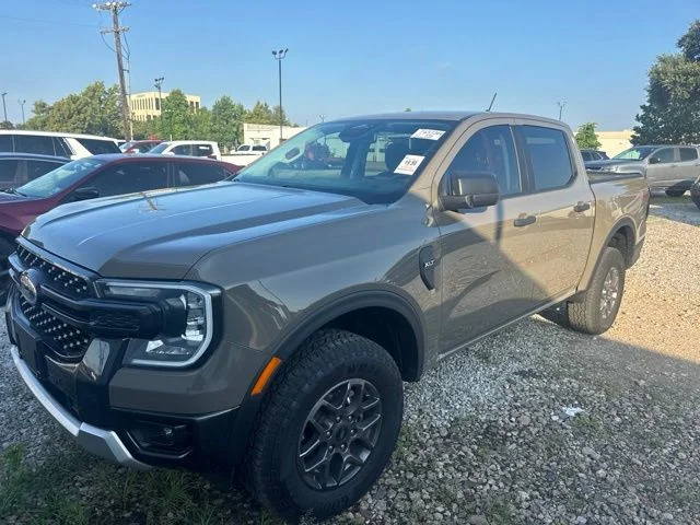 Used 2025 Gray Ford XLT image 1