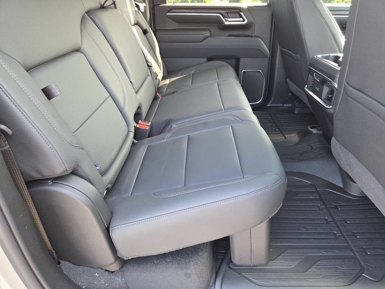 2026 GMC Sierra 2500HD SLT - Photo 24