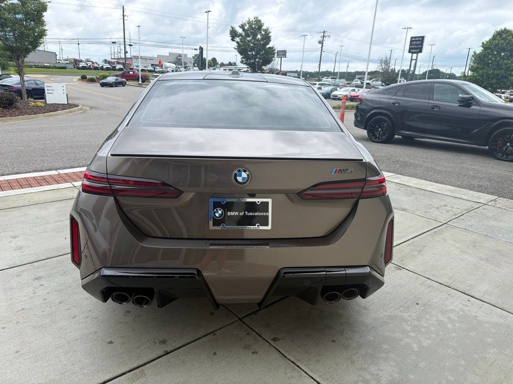 Used 2027 Special Order Color BMW Base image 5