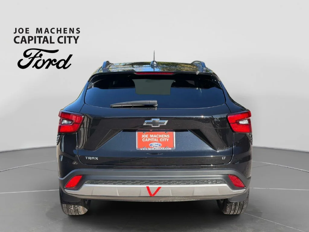 Used 2026 Mosaic Black Metallic Chevrolet LT image 7