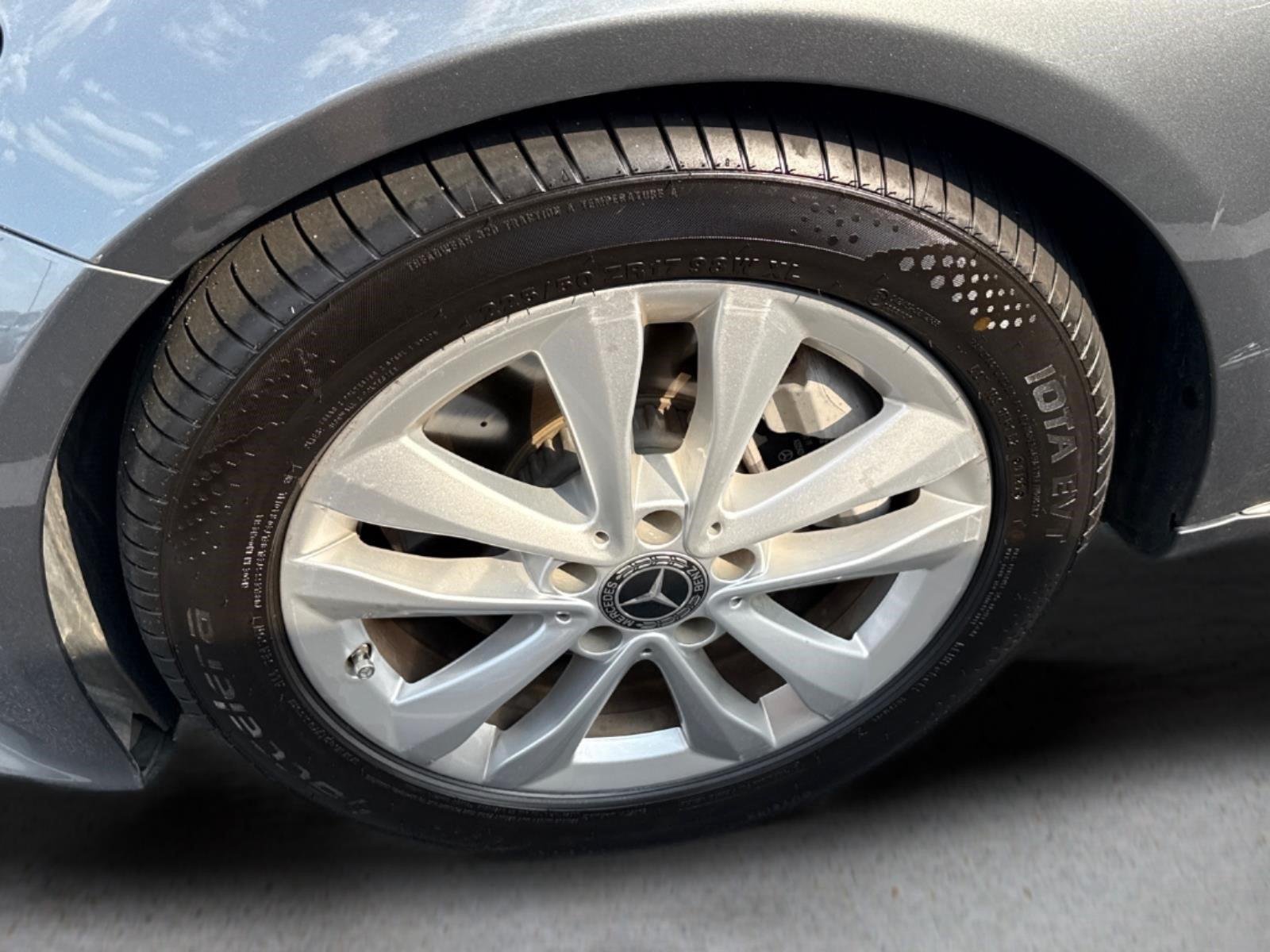 Used 2020 Selenite Grey Metallic Mercedes-Benz C 300 image 3
