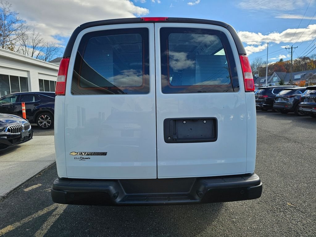 2021 Chevrolet Express 2500 Work Van photo 4