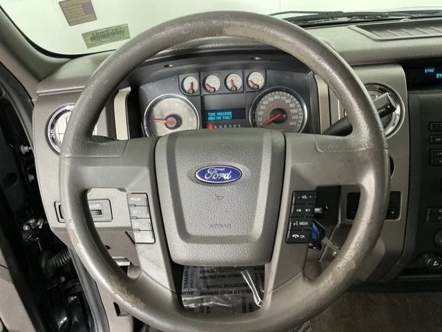 Used 2010  Ford XLT image 16