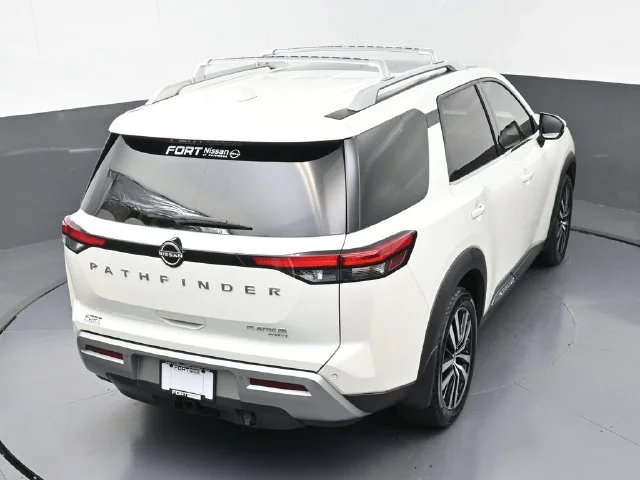 Used 2024 White Nissan Platinum image 44