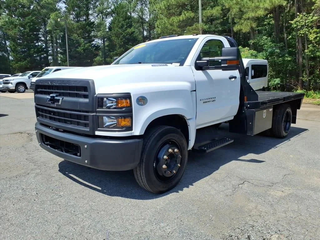 Used 2023 Summit White Chevrolet Work Truck image 39