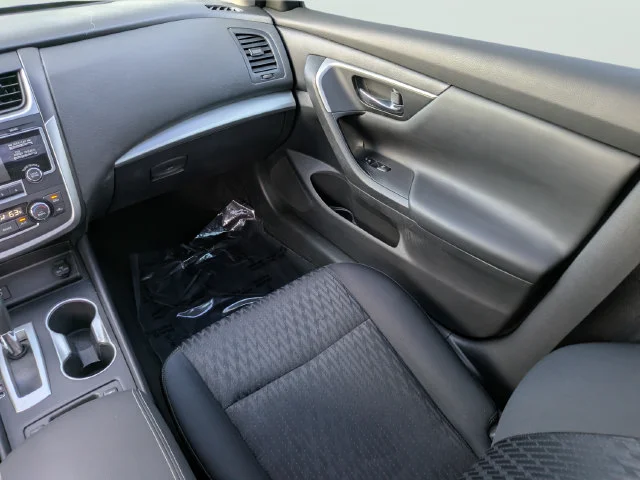 Certified Used 2017 Black Nissan 2.5 SV image 18