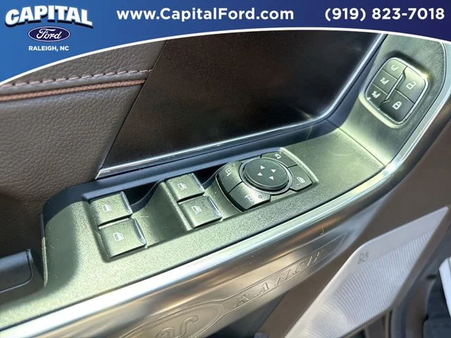 Used 2025 Gray Ford King Ranch image 21