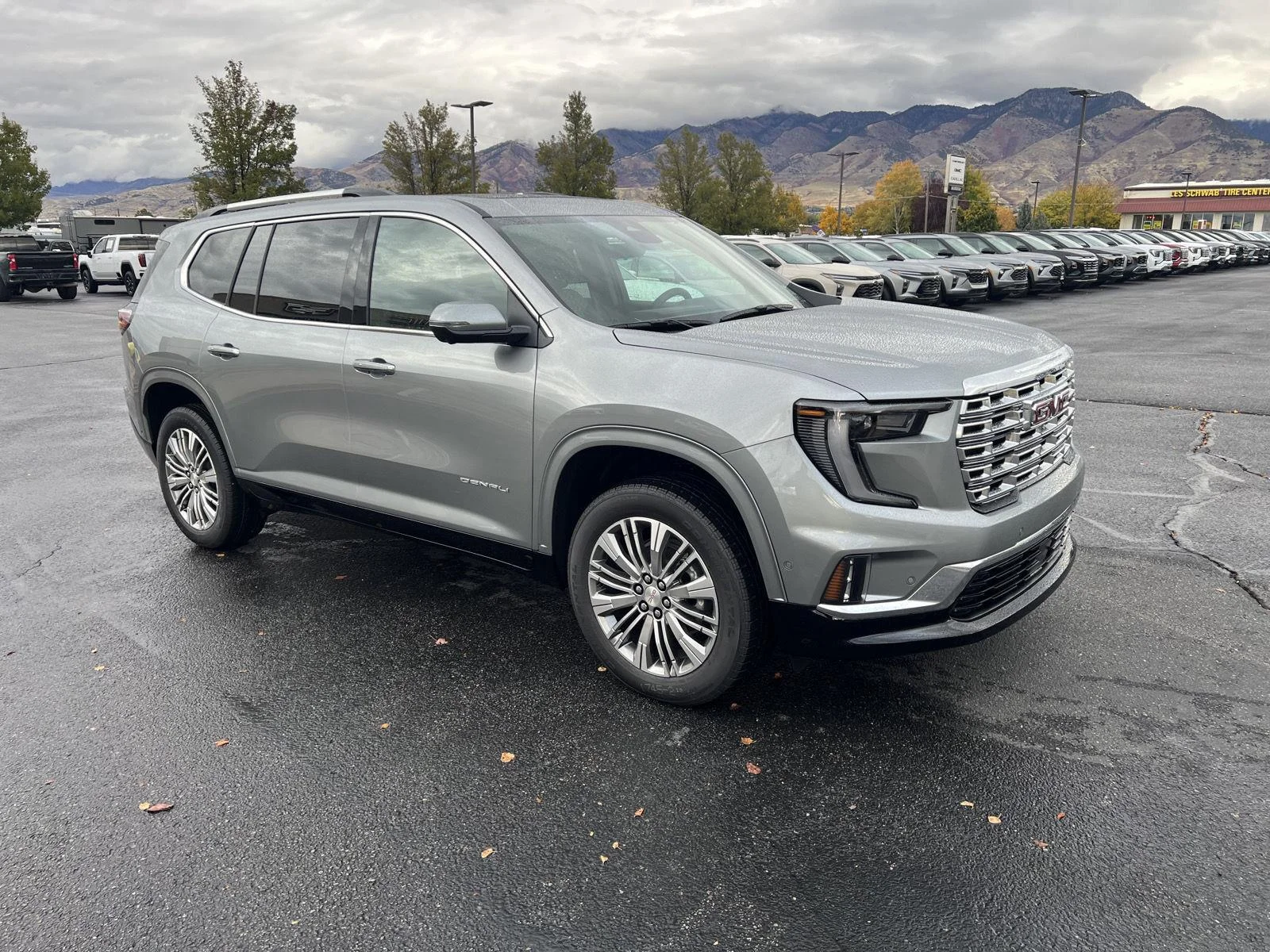 2027 GMC Acadia Denali - Photo 15