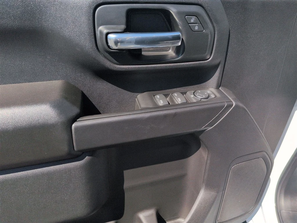 2026 GMC Sierra 3500 Chassis Cab Pro - Photo 46