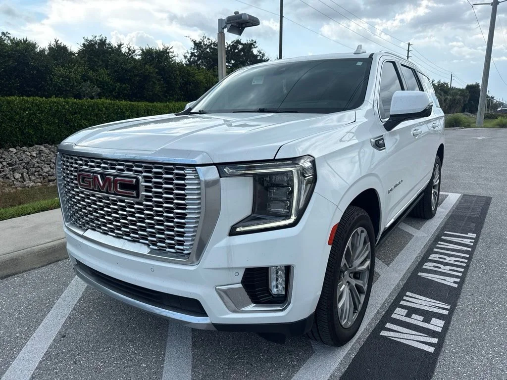 2022 GMC Yukon 4WD Denali's photo