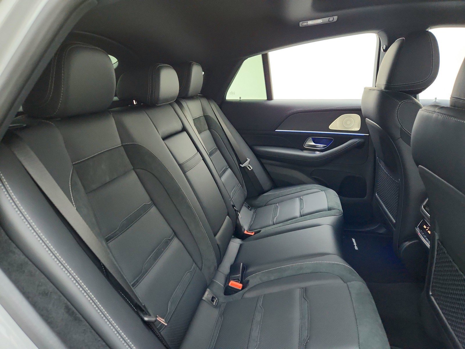 New 2026 MANUFAKTUR Alpine Grey Mercedes-Benz AMG® GLE 53 4MATIC+ Coupe image 43