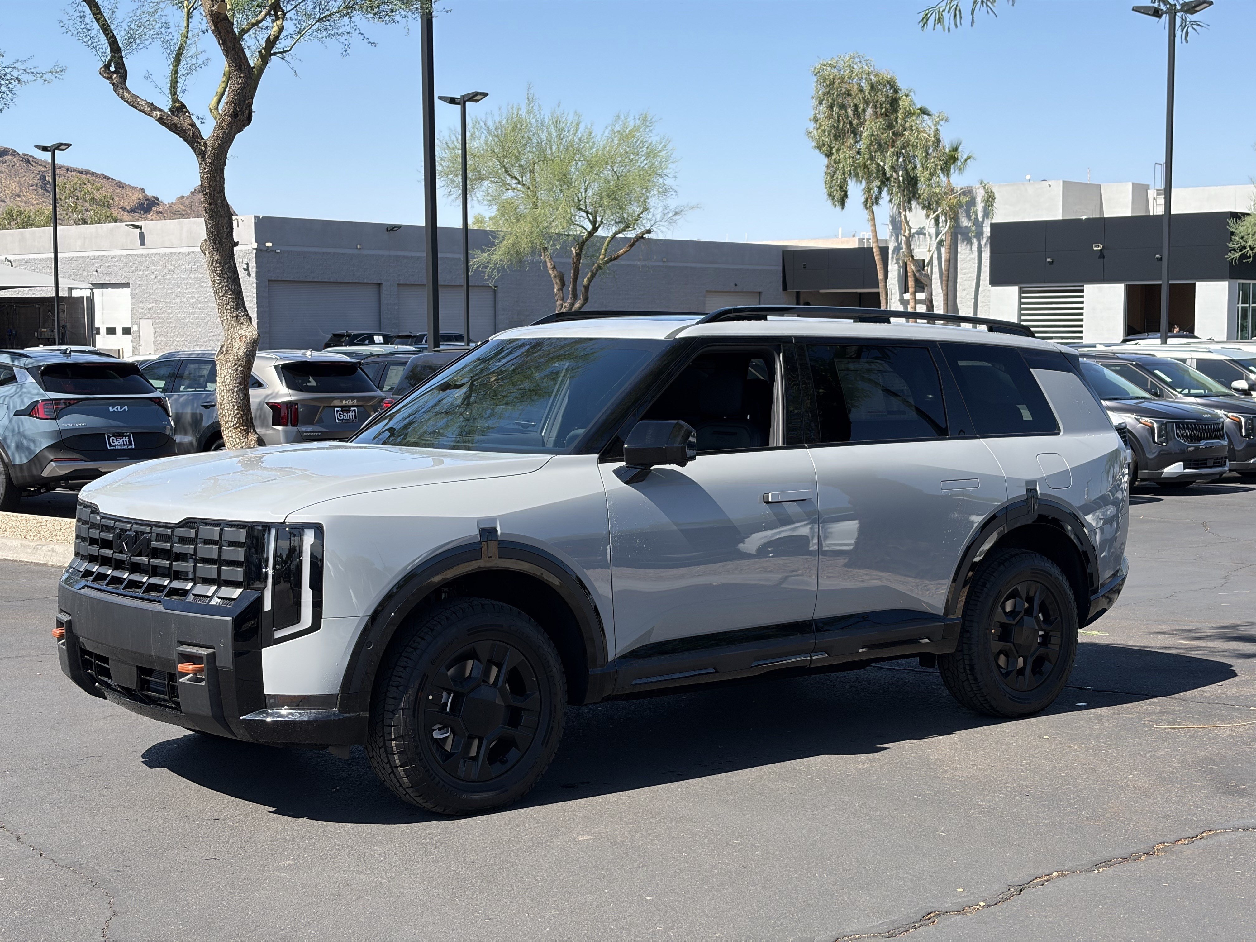 New 2027 Wolf Gray Kia X-PRO SX image 6