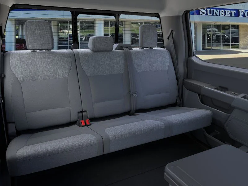 New 2026 Agate Black Metallic Ford XLT image 11