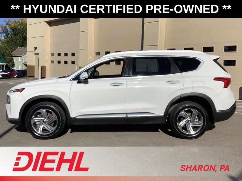 Used 2023 White Hyundai SEL image 4