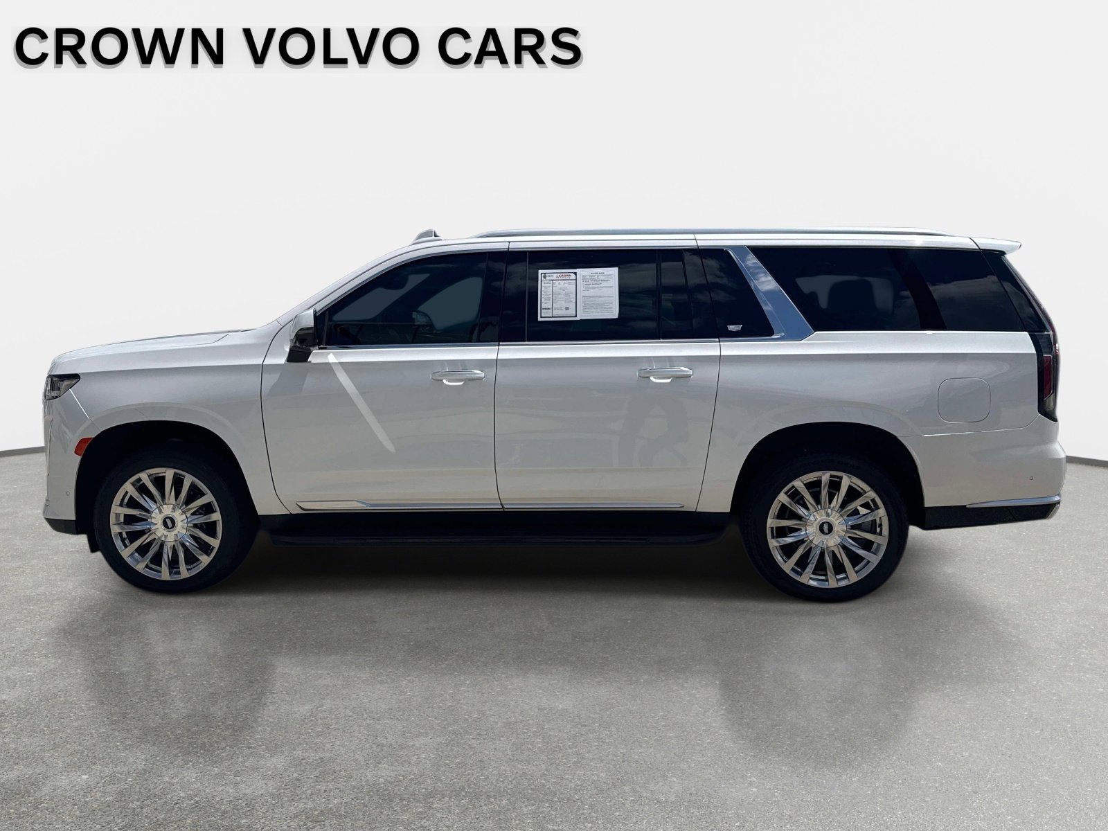 Used 2022 Crystal White Tricoat CADILLAC Premium Luxury image 8