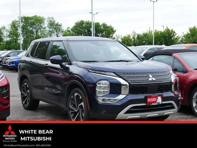 2024 Mitsubishi Outlander SE S-AWC's photo