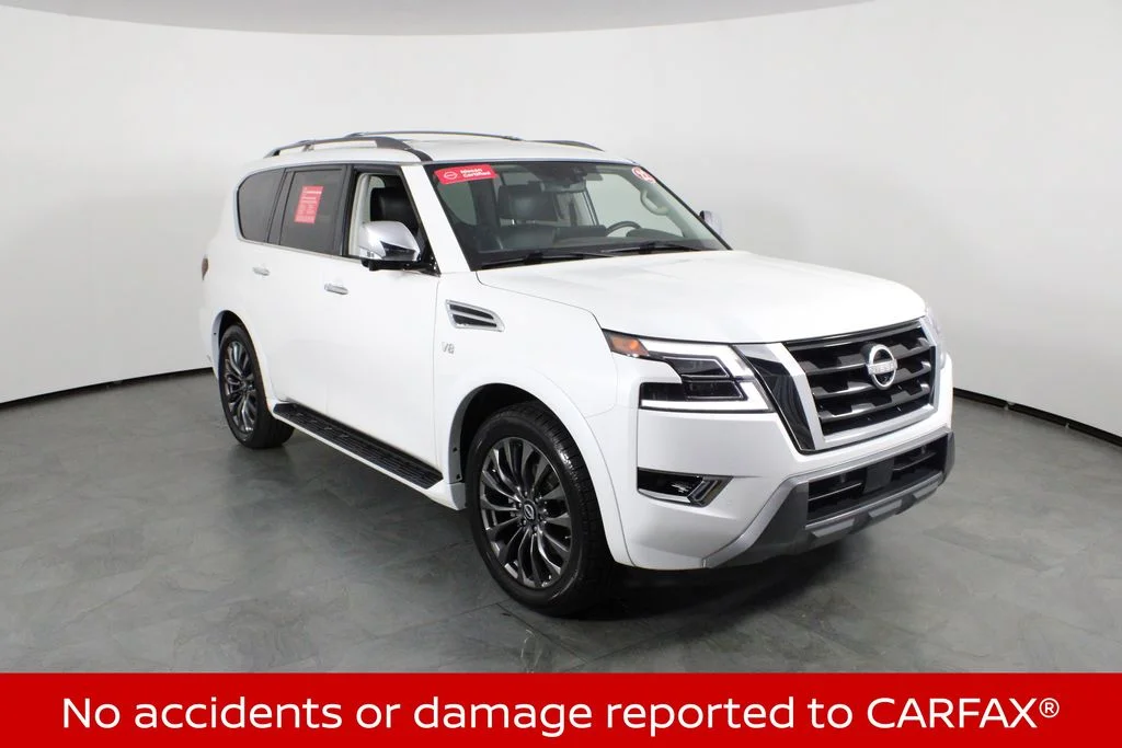 Certified Used 2022 White Nissan Platinum image 5