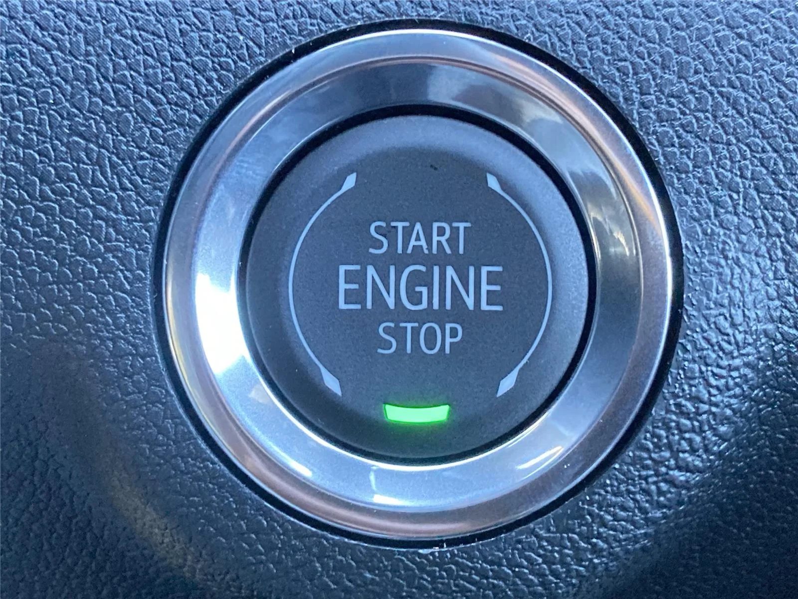 New 2026 Sterling Metallic GMC Elevation image 29