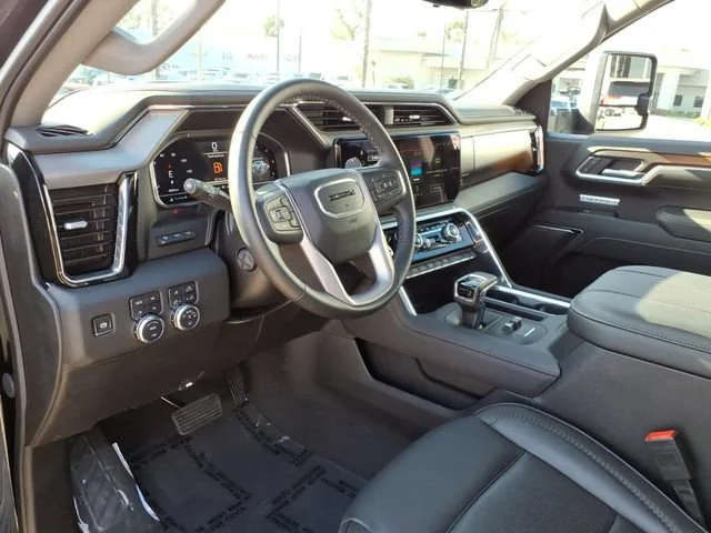 Used 2025 Onyx Black GMC Denali image 13
