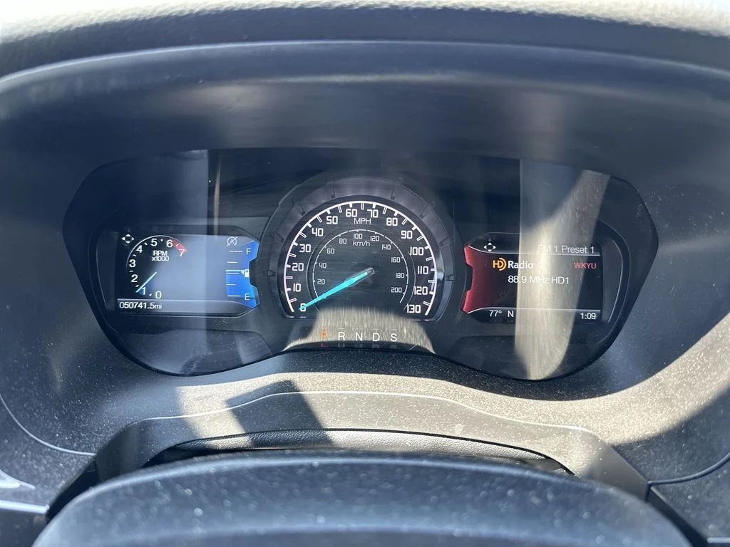 Used 2022 Black Ford Lariat image 7