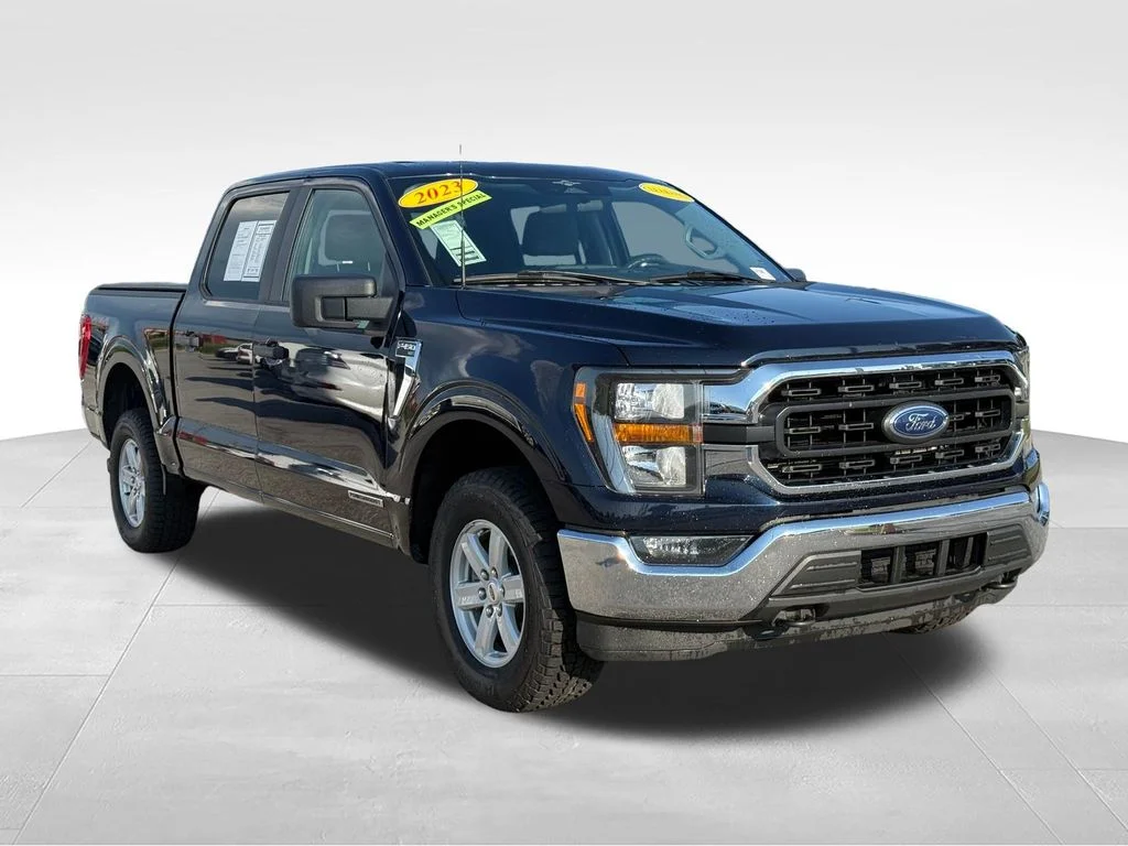 Used 2023 Blue Ford XLT image 31