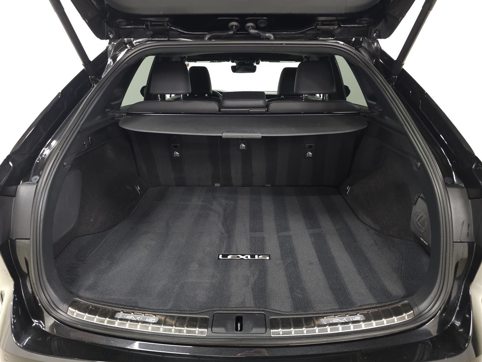 Certified Used 2023 Caviar Lexus PREMIUM image 7