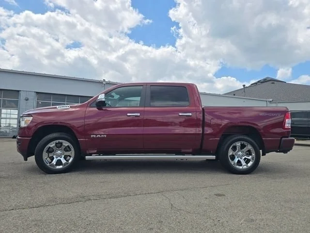Used 2022 Delmonico Red Pearlcoat Ram Big Horn/Lone Star image 31