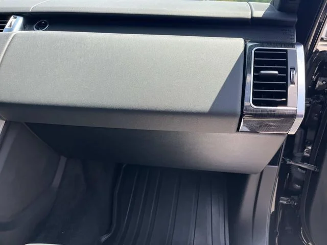 Used 2019 Black Land Rover HSE image 28